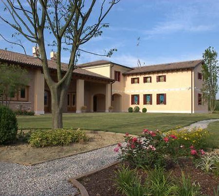 Agriturismo Alle Rose Villa Ca Baglioni Bagian luar foto